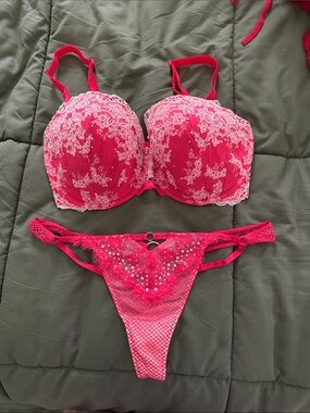 Victoria's Secret Hot Red Lace Push-Up Bra & Rhinestone Thong